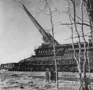 Illustration for article titled These Weapons Are the Largest Ever Made